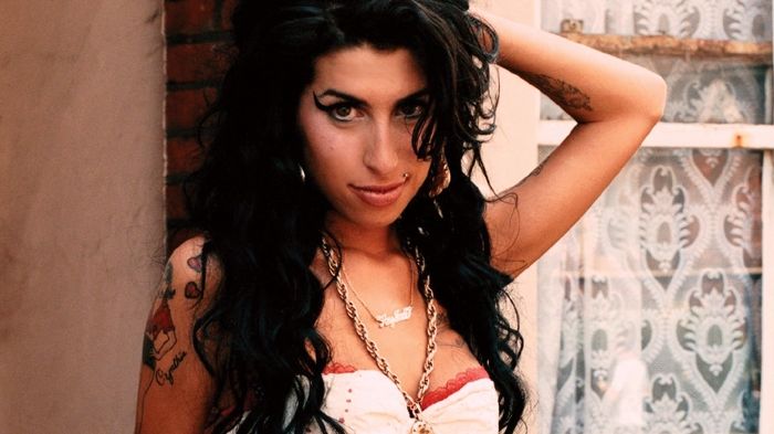 Knižně vydané poznámky a texty Amy Winehouseové připomenou i její sny